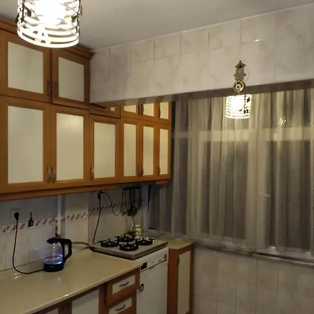 Feeling At In Center 5 Minutes Walk To The Atakoey Metro Station & Metrobus * Istanbulská provincie