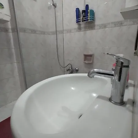 Feeling At In Center 5 Minutes Walk To The Atakoey Metro Station & Metrobus *