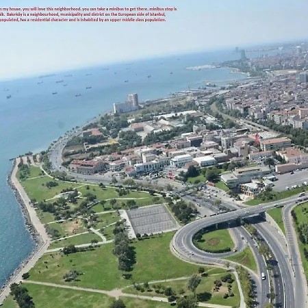 Quarto em Acomodações Particulares Feeling At In Center 5 Minutes Walk To The Atakoey Metro Station & Metrobus Istambul