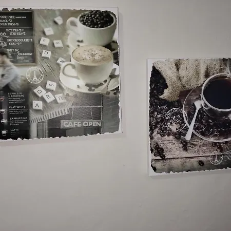 Feeling At In Center 5 Minutes Walk To The Atakoey Metro Station & Metrobus *