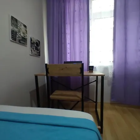 Feeling At In Center 5 Minutes Walk To The Atakoey Metro Station & Metrobus * Istanbul